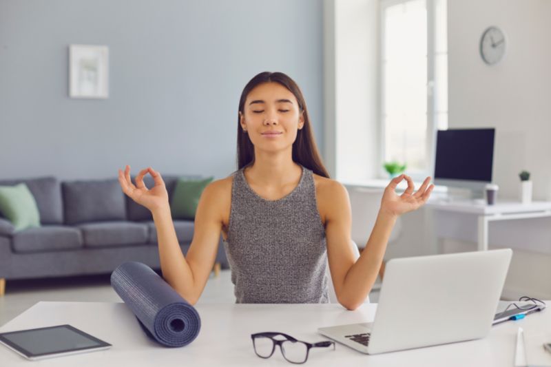 hybrid work challenges